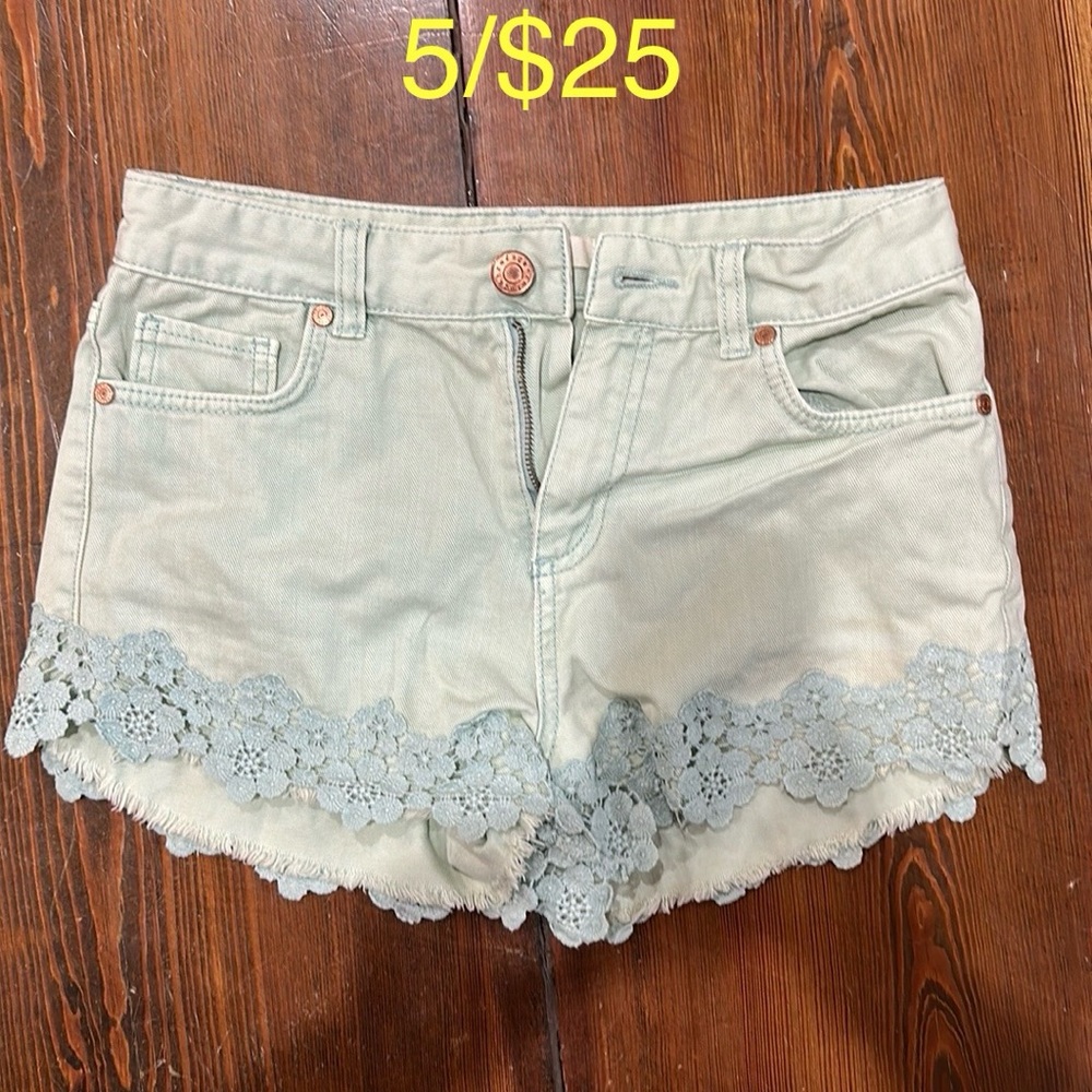 Refuge Short 2